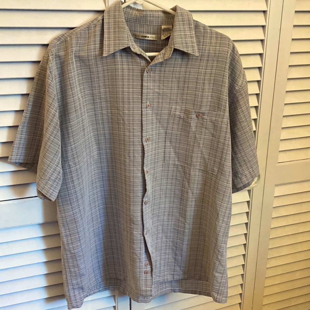Men’s Short Sleeved Button Down Shirt
